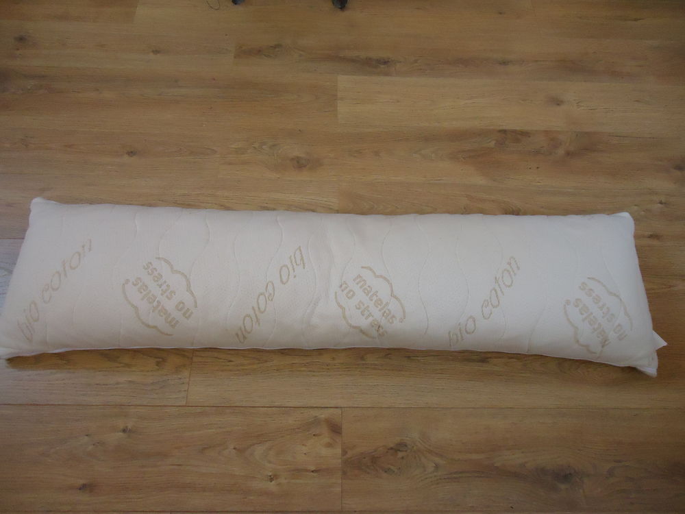 Magnifique TRAVERSIN LATEX en laine et coton bio Décoration