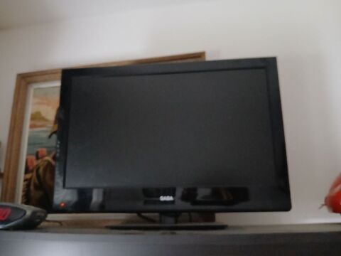 BEAU TV DE CHAMBRE 90 Santeny (94)