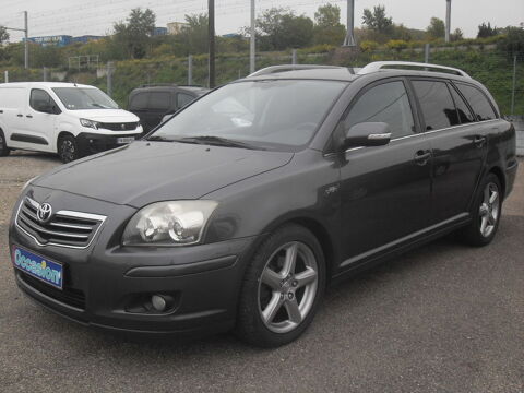 Toyota avensis oyota  Break 177 D-4D SOL