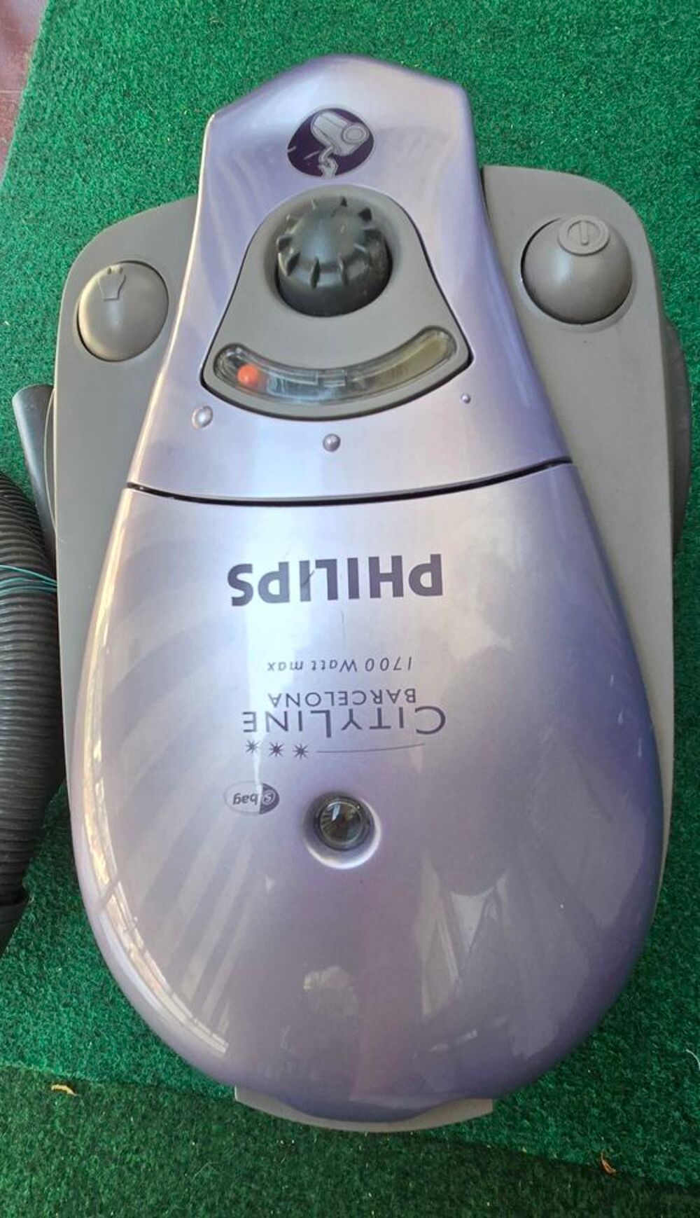 Aspirateur Tra&icirc;neau Philips City Line Electroménager