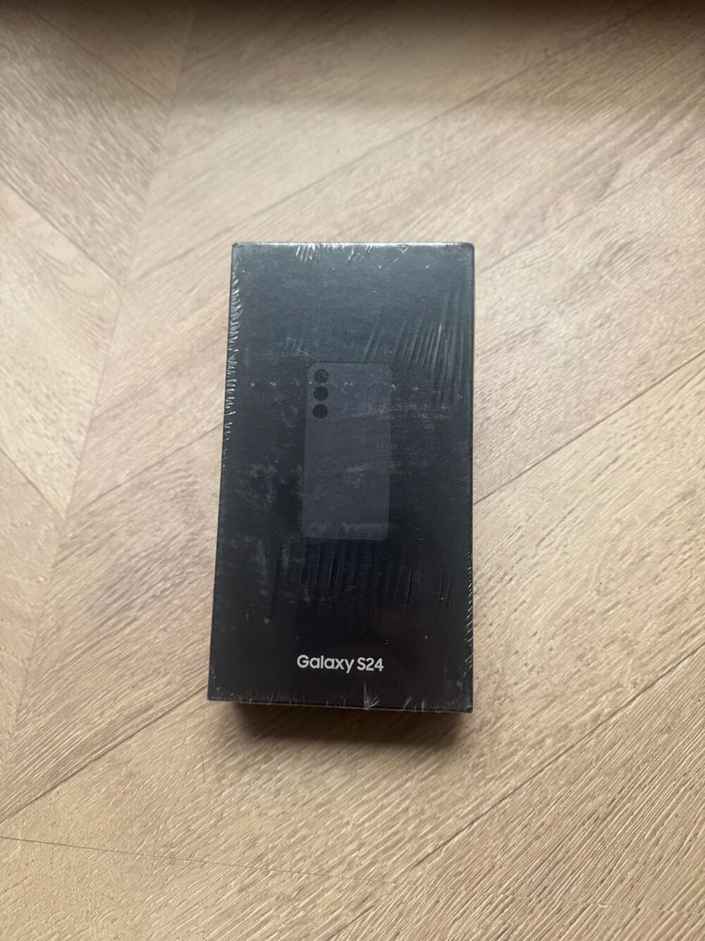 Samsung s 24 256 Go neuf sous blister + chargeur et facture
Tlphones et tablettes