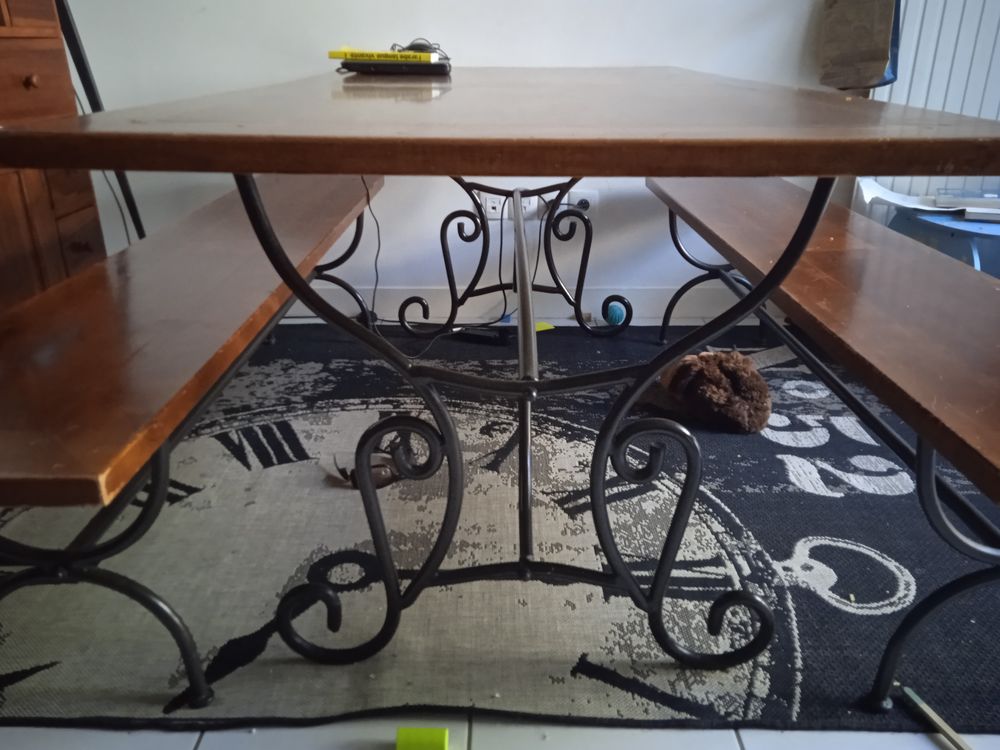 table bois et fer forge Meubles