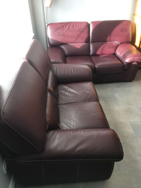 DEUX CANAPES CUIR VIOLET 160 Laval (53)