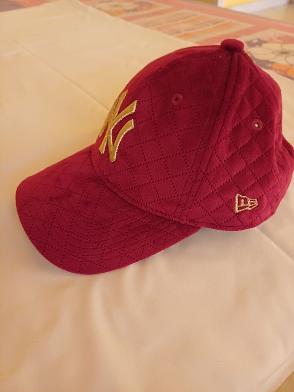 Casquette NY velours Maroquinerie