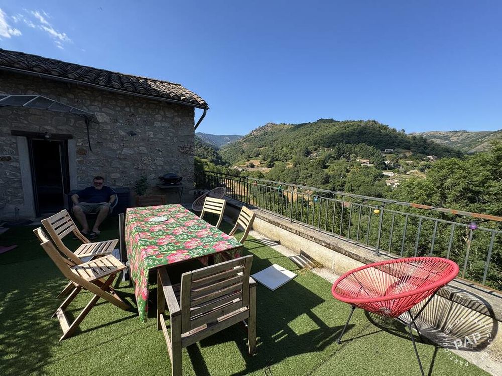 Vente Maison Mason dans le village d'Antraigues avec vue panoramique Antraigues-sur-volane