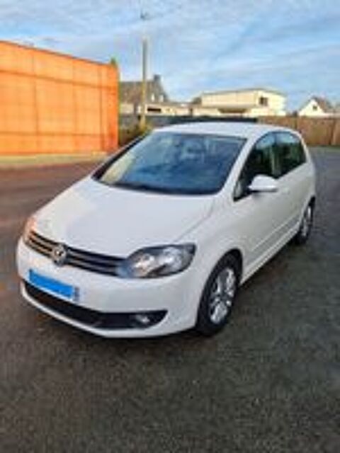 Golf Plus conforline 2012 occasion 35500 Saint-M'Herv&eacute;