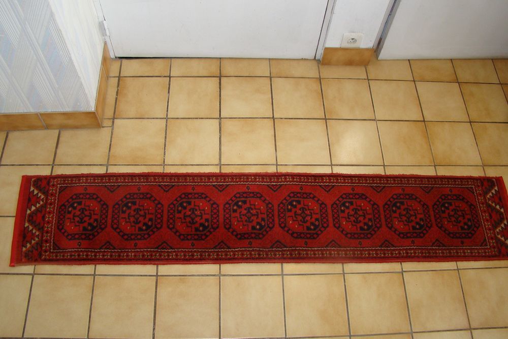 Ancien tapis de couloir pure laine - vintage ann&eacute;es 1960
Décoration