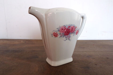 Pot vintage en porcelaine blanche motif fleurs  6 Laval (53)