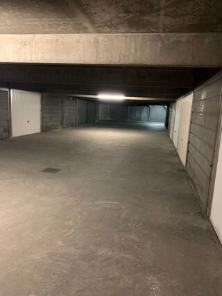  Parking / Garage  vendre 16 m