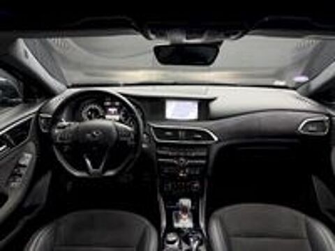 Q30 2.0t 211ch Sport City Black AWD DCT7 2017 occasion 33520 Bruges
