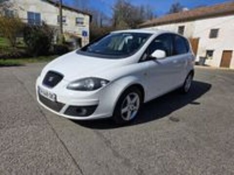 Altea 1.6 TDI 105 ch FAP CR Style COPA 2012 occasion 69320 Feyzin