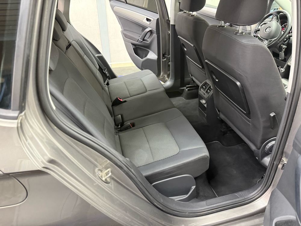 Golf Sportsvan 1.4 TSI 125 BlueMotion Technology Confortline 2014 occasion 69120 Vaulx-en-Velin