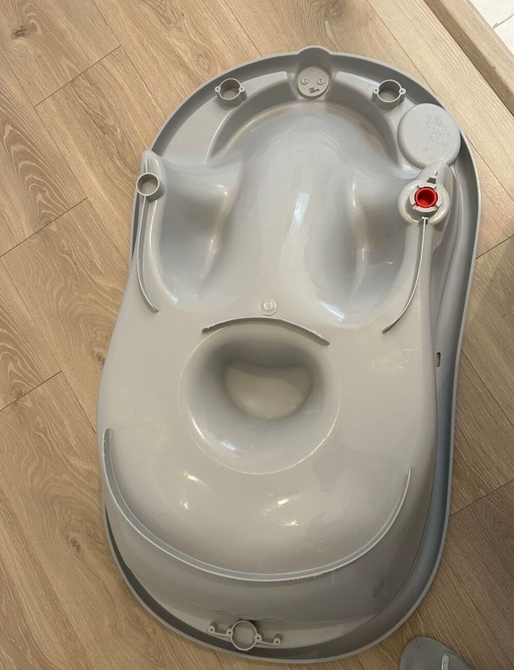 Baignoire b&eacute;b&eacute; OKBABY avec support m&eacute;tal Puriculture
