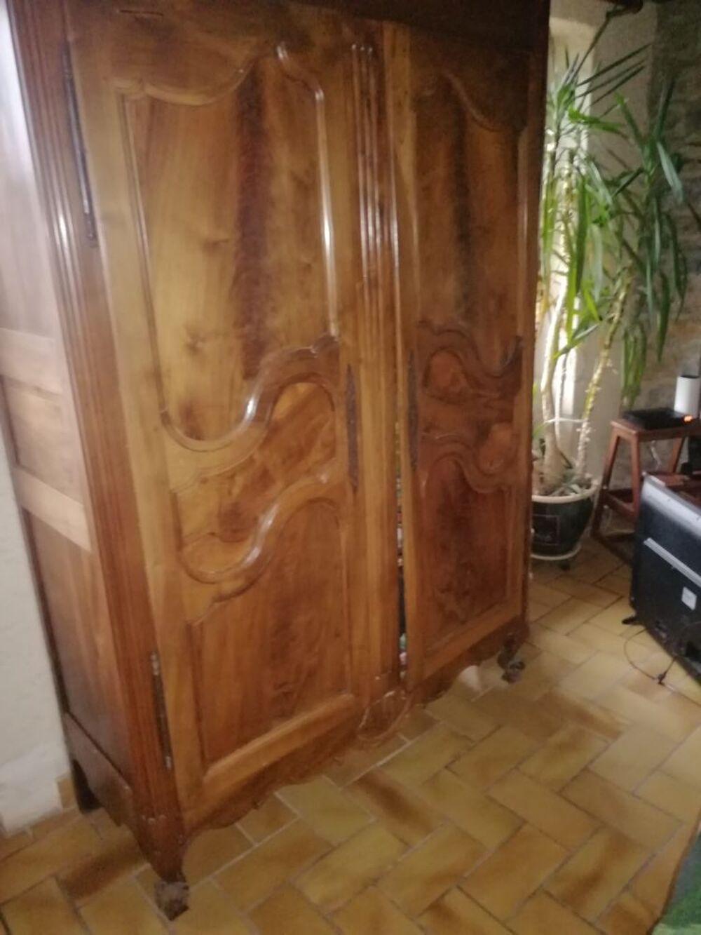 ARMOIRE ANCIENNE CHENE MASSIF Meubles