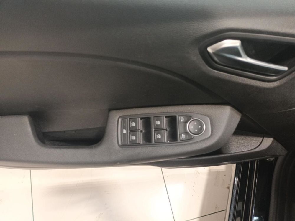 Clio V Clio E-Tech full hybrid 145 Evolution 2023 occasion 08000 Charleville-M&eacute;zi&egrave;res