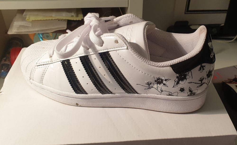 baskets adidas Chaussures