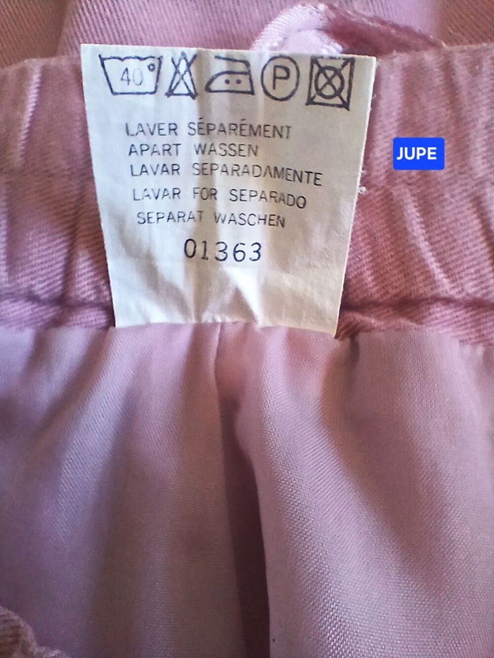 ENSEMBLE JUPE ET VESTE Vêtements