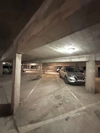  Parking / Garage � louer 14 m�