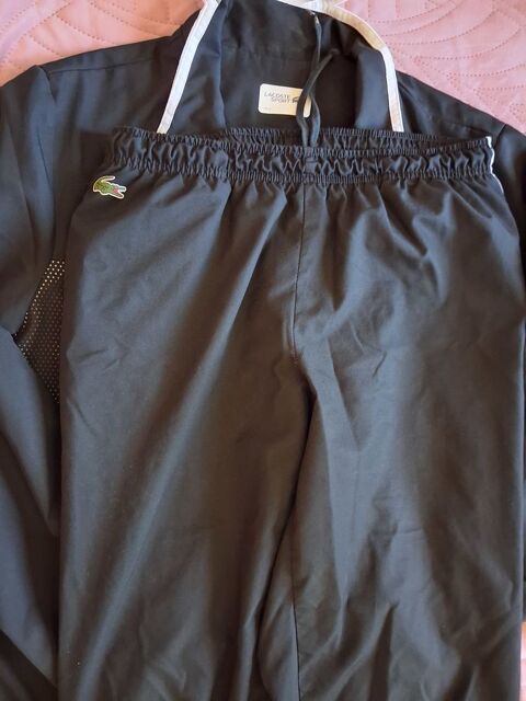 Jogging Lacoste Bollène (84)
