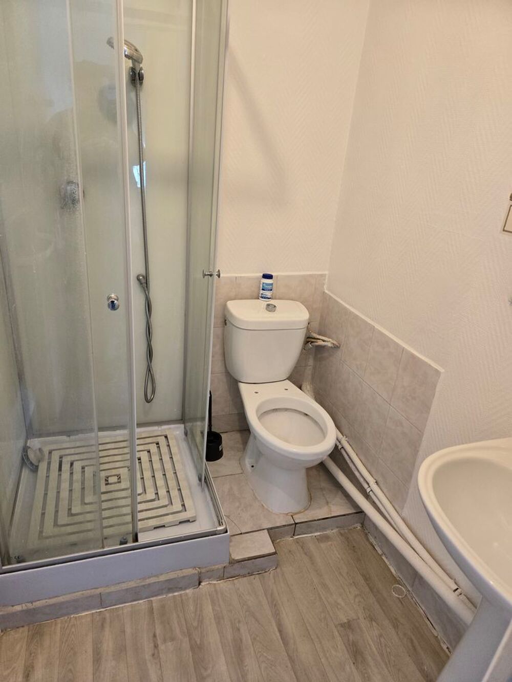 Location Chambre Région de Nogent sur seine , TRAINEL,10400 AUBE STUDIO Traînel