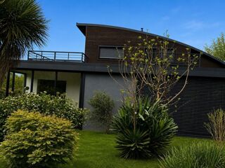  Maison à vendre 7 pièces 192 m²