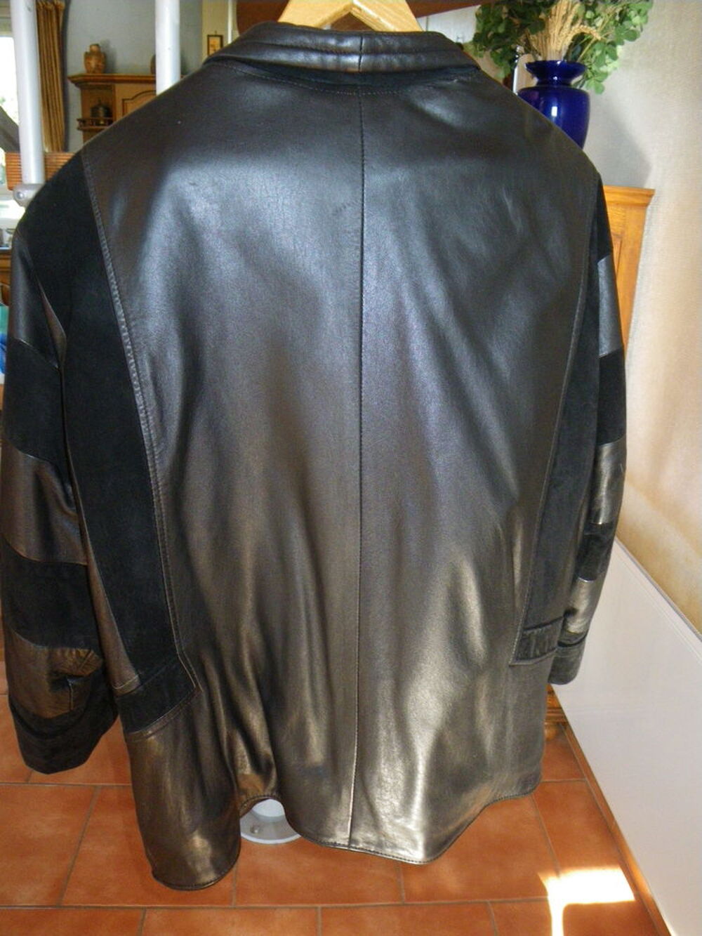 Manteau Trois Quart Cuir Dain et Pantalon Vêtements