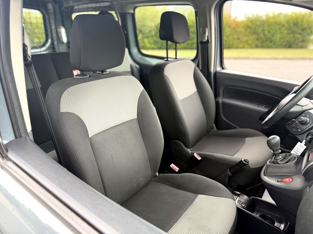 Kangoo Express KANGOO EXPRESS CA BLUE DCI 95 CONFORT 2021 occasion 37550 Saint-Avertin