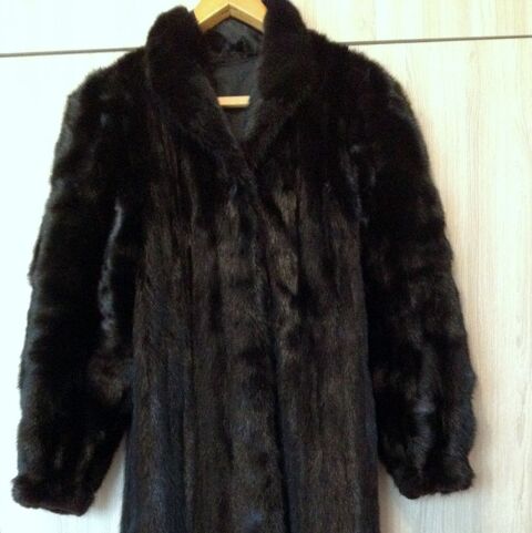 MANTEAU EN VISON 200 Pontoise (95)