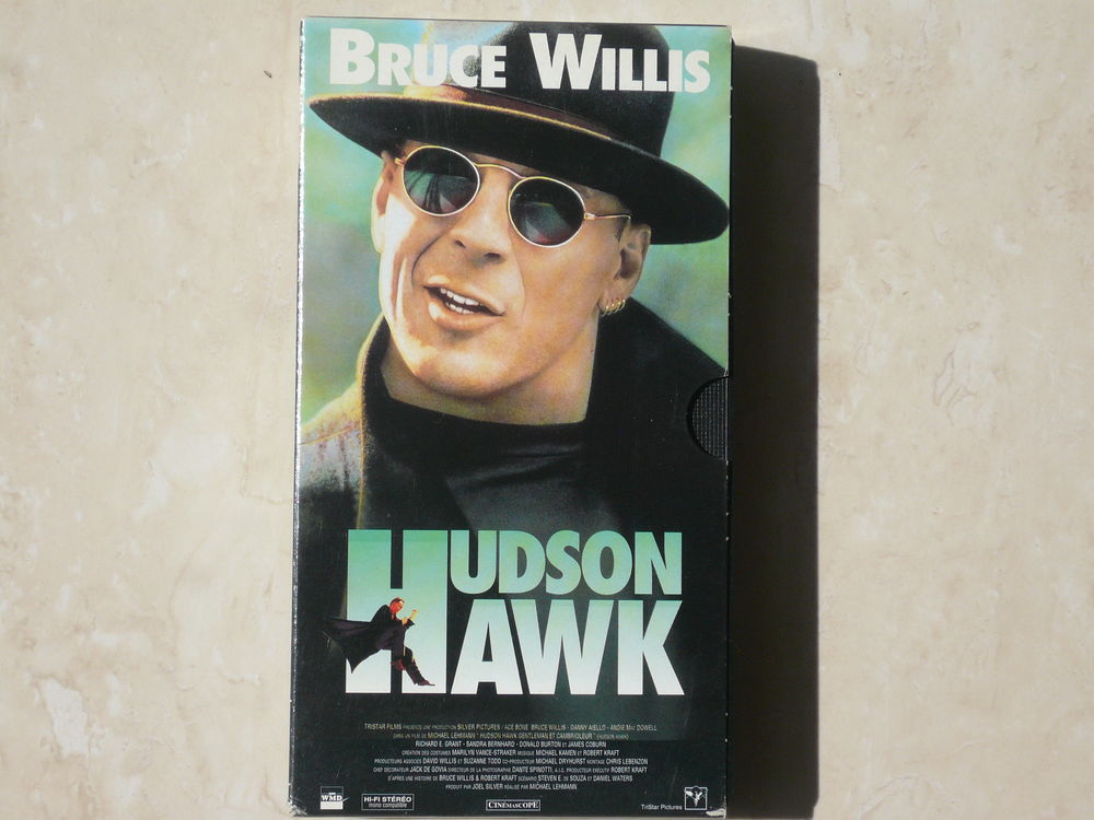 VHS " Hudson Hawk " Photos/Video/TV