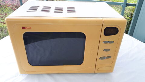 Micro-ondes grill combiné 35 Montigny-Lencoup (77)