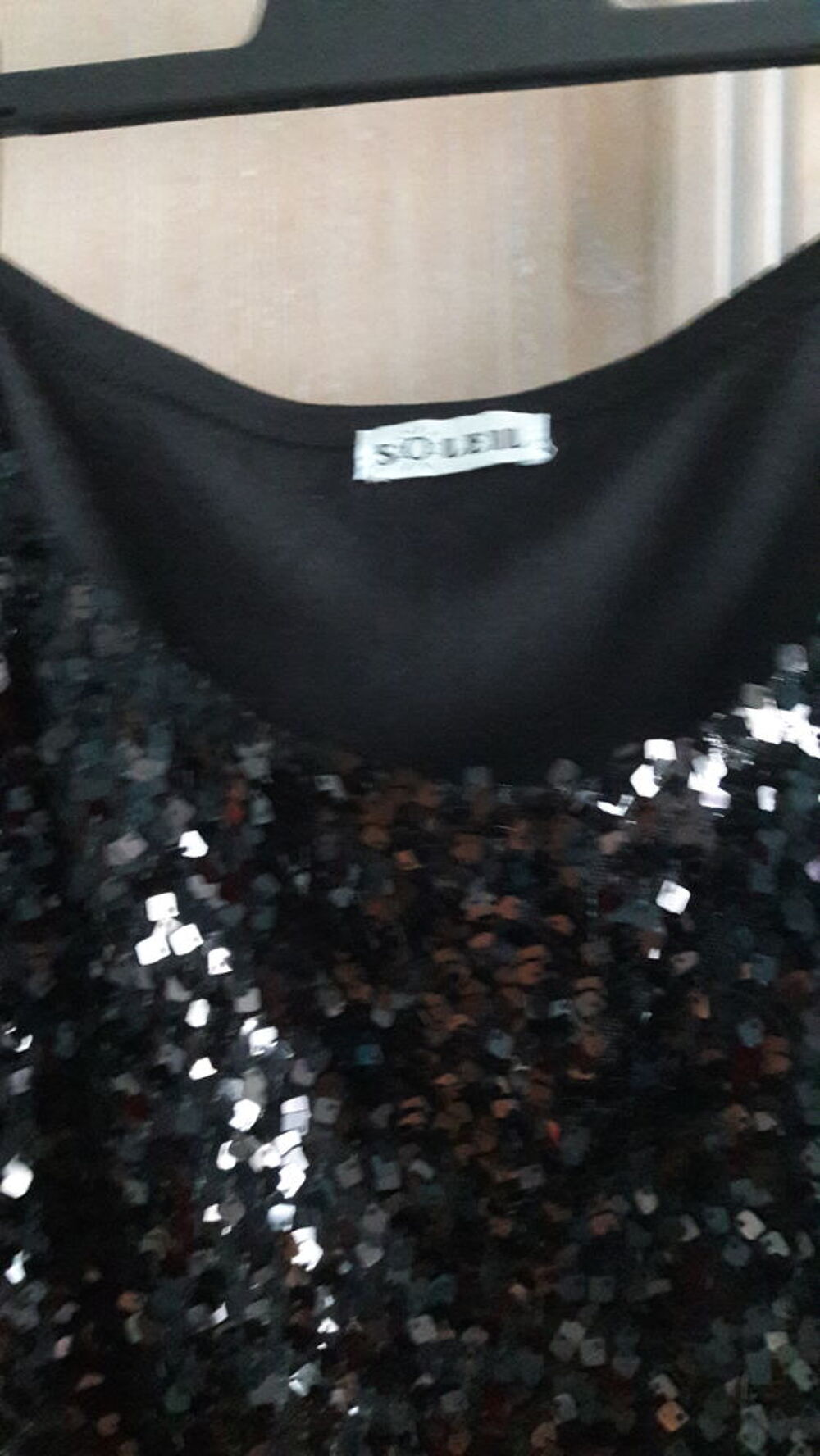 v&ecirc;tements femme T.42/44 Vêtements