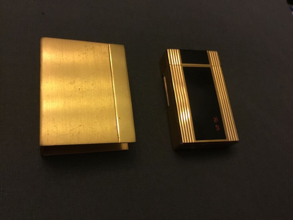 briquet laque noire Dupont Windsor Bijoux et montres