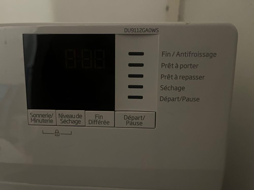 S&egrave;che -linge &agrave; condensation Electroménager