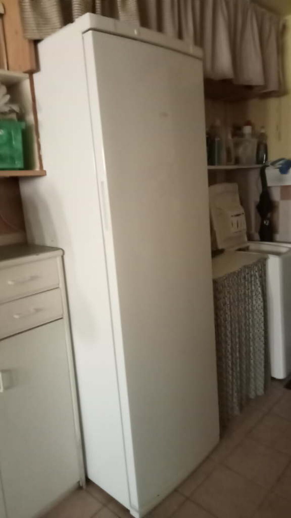 Cong&eacute;lateur armoire blanc Electroménager
