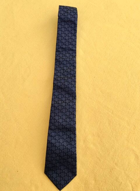 Cravate DOLCE&GABBANA authentique Neuve , 100% soie 48 L'Isle-Jourdain (32)