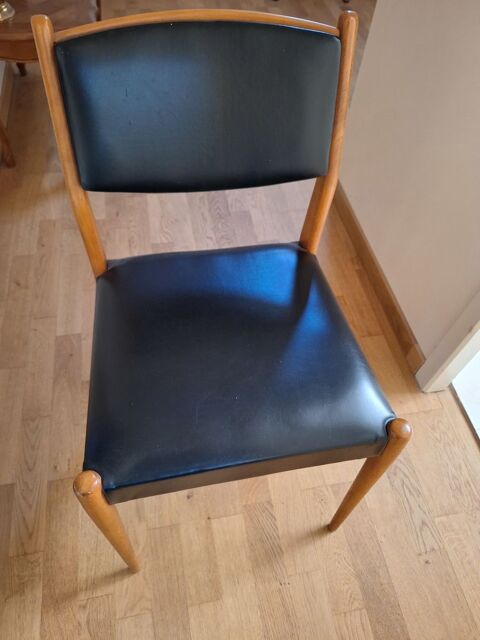 Chaise 10 Mont�l�ger (26)