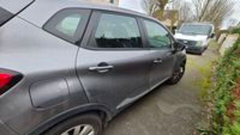 Captur 90 dci 2014 occasion 60230 Chambly