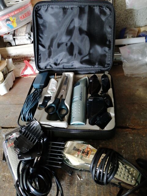 Lot de trois tondeuses 50 Auch (32)