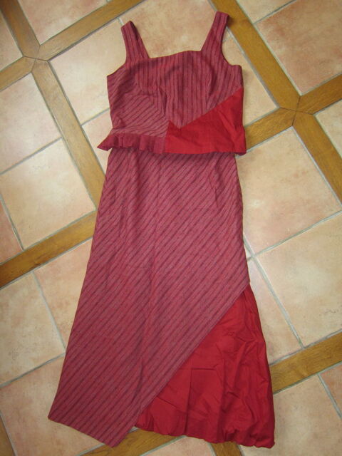 ensemble habill JUPE BUSTIER T. 44 30 Saint-Leu-la-Fort (95)