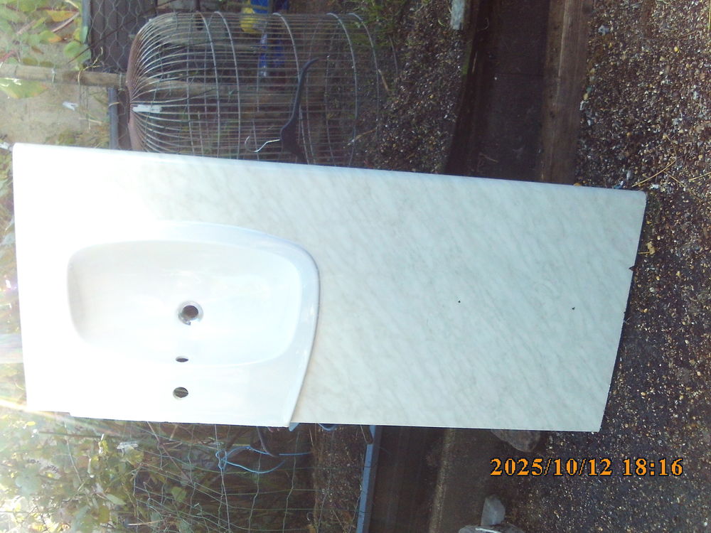 lavabo neuf Meubles
