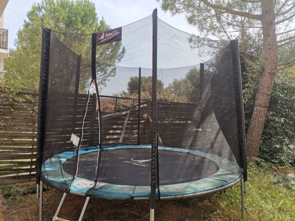 Trampoline avec filet de protection Kangui Jardin