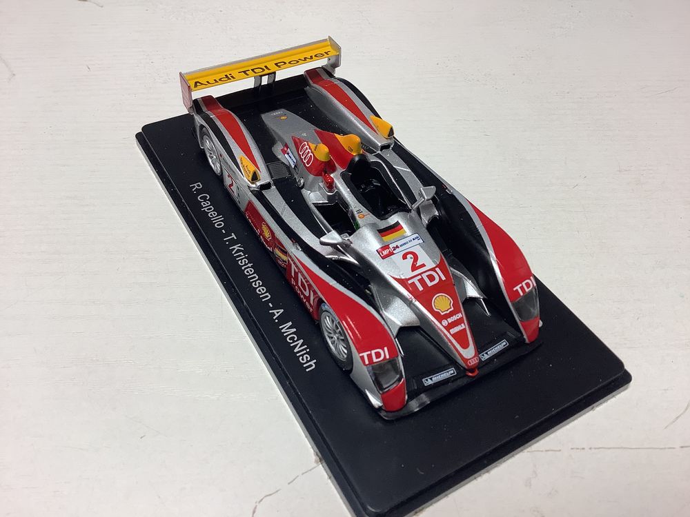 AUDI R10 TDI LE MANS 2008 1/43 voiture miniature 