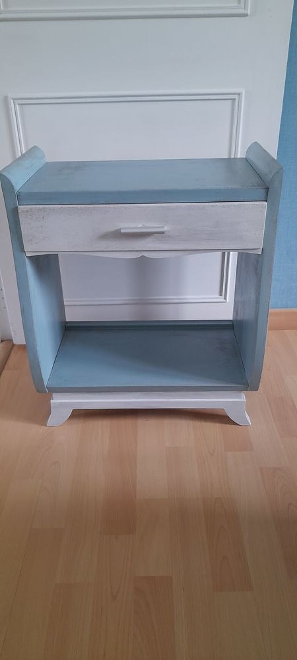 Meuble de chevet ou petit meuble de rangement Meubles