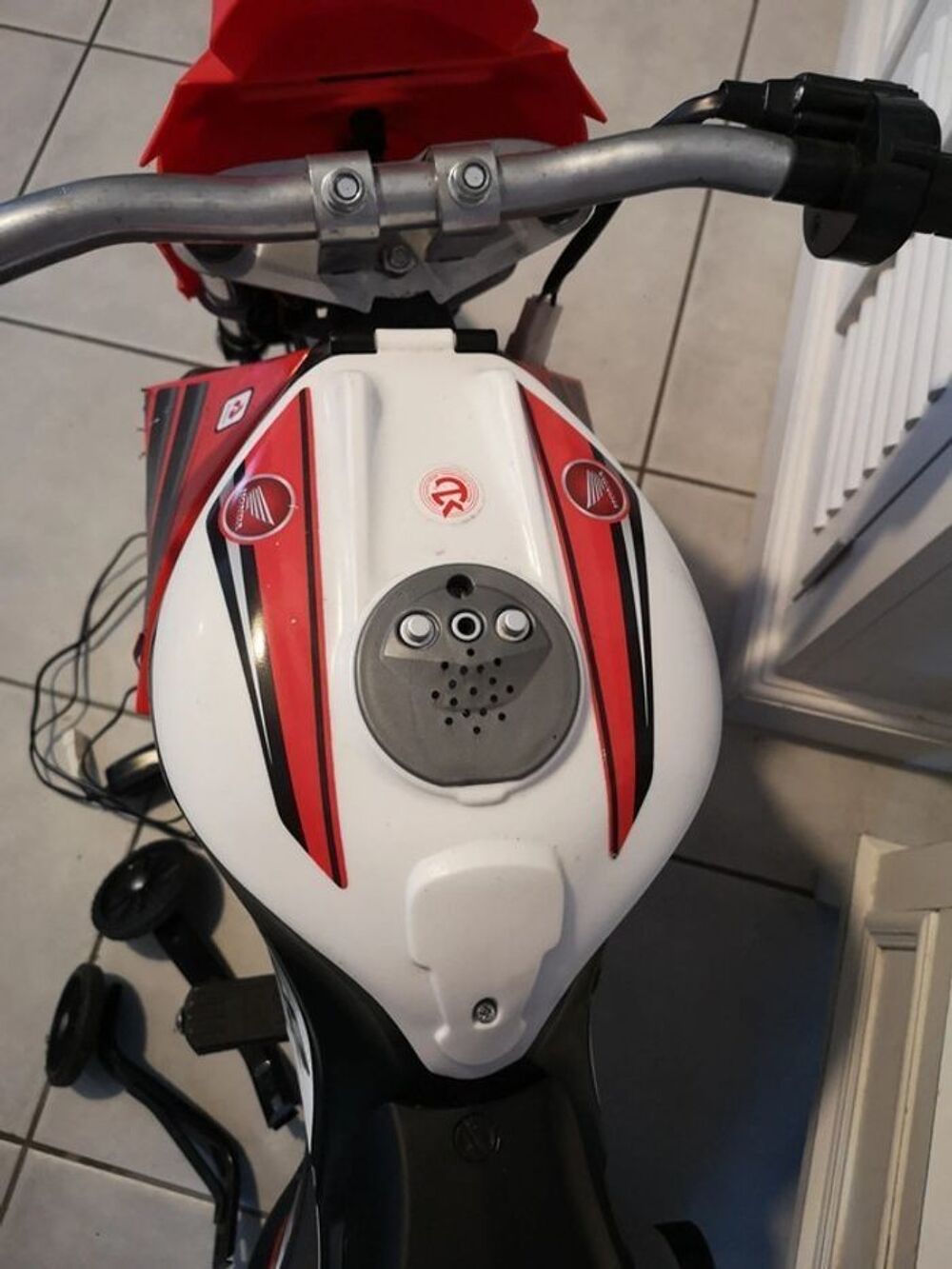 Moto &eacute;lectrique enfant Jeux / jouets