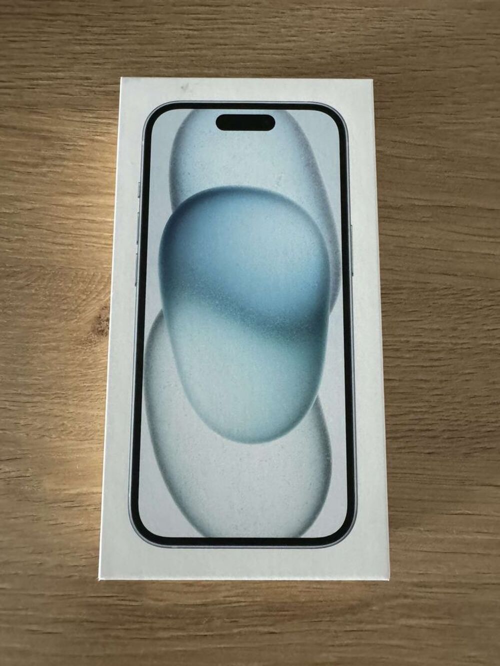 iPhone 15 bleu 258gb Téléphones et tablettes