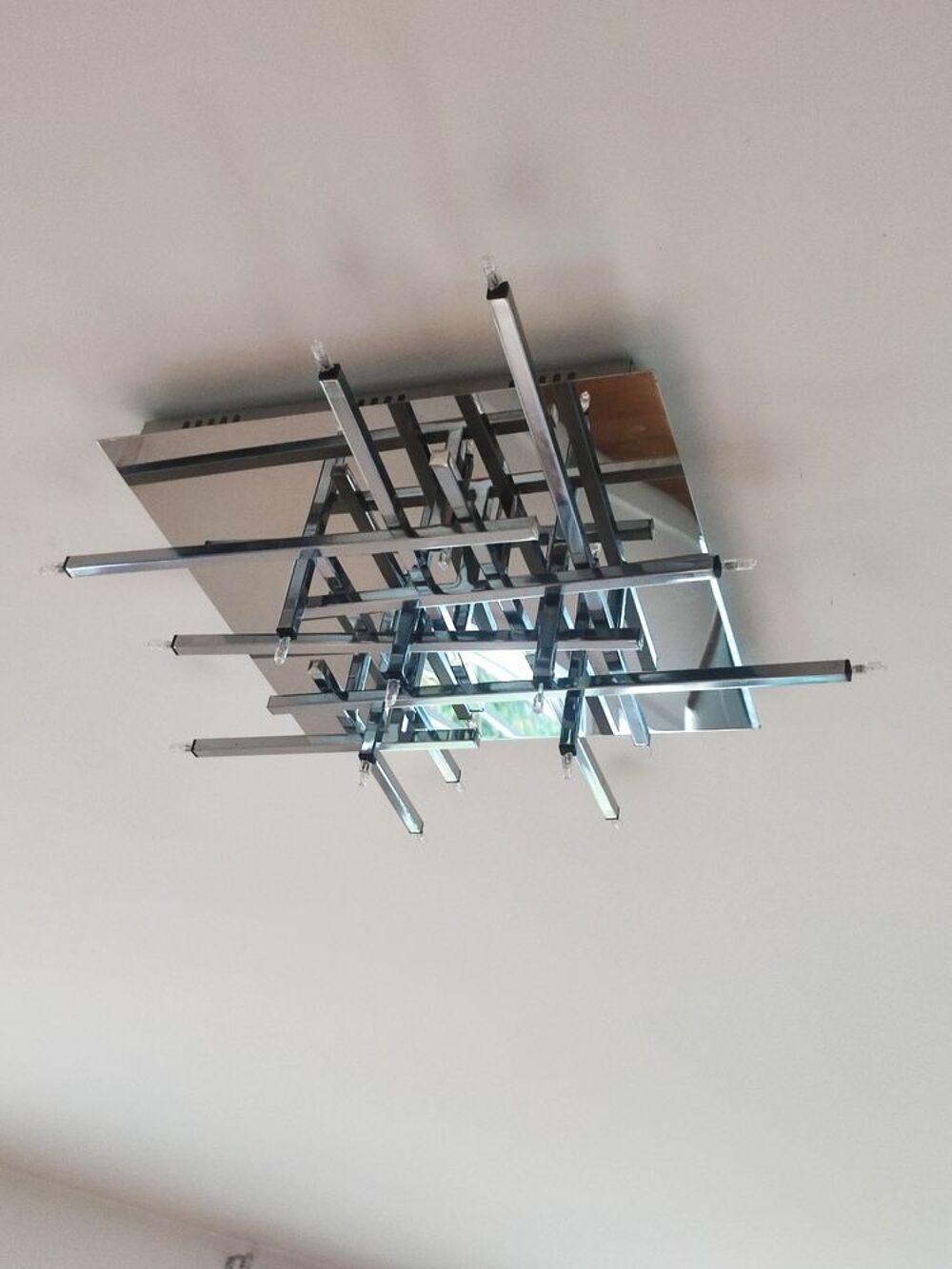 plafonnier en metal chrome 17 led etat neuf Décoration
