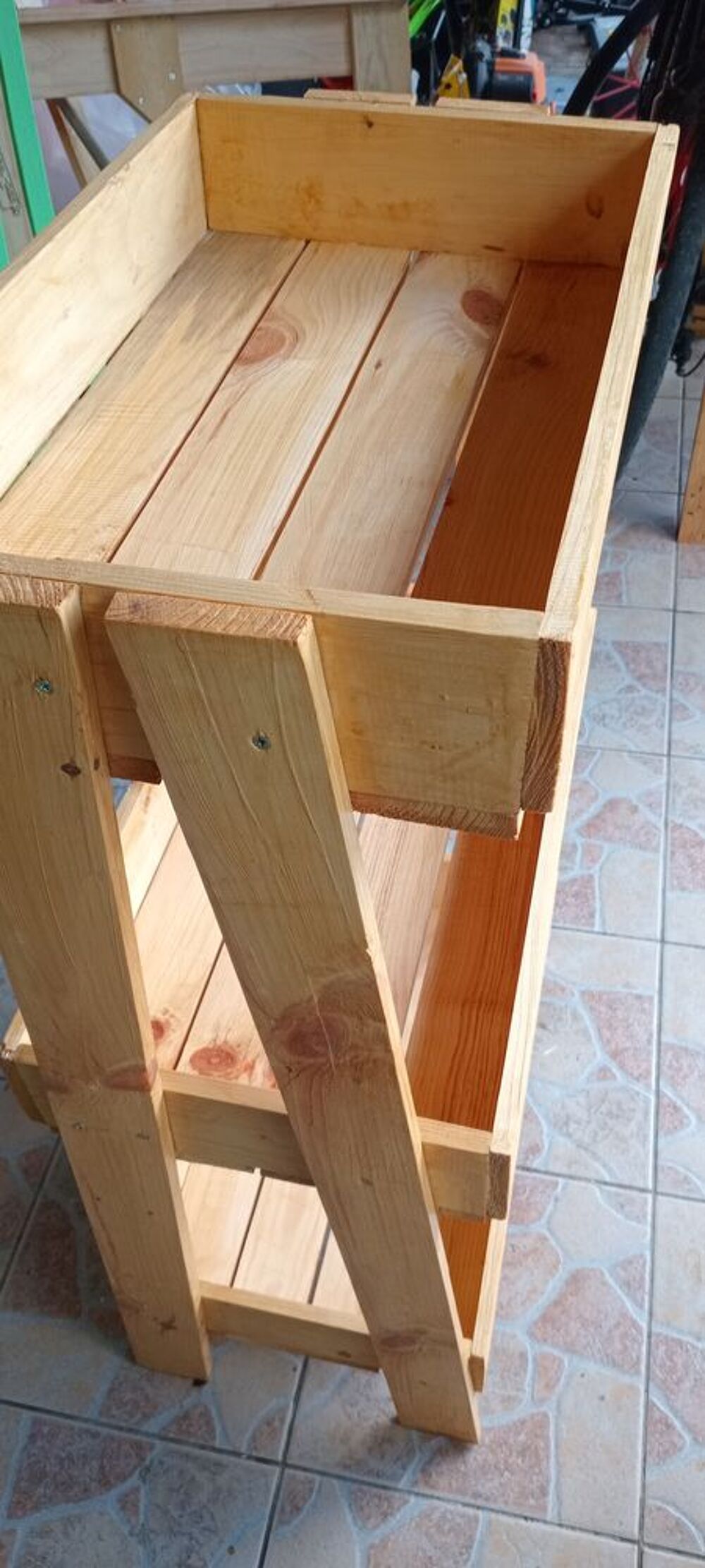 Etagere rangement divers paniers Meubles