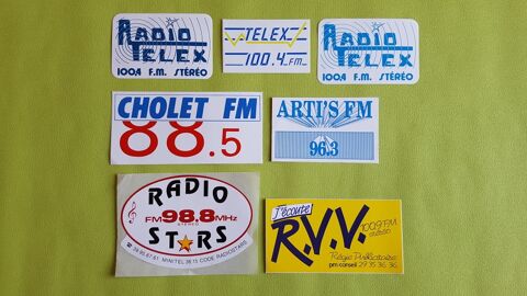 RADIOS FM PHOTO 81 0 Paris 11 (75)