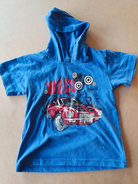 Tee shirt bleu � capuche - 24 mois 1 Aubvillers (80)