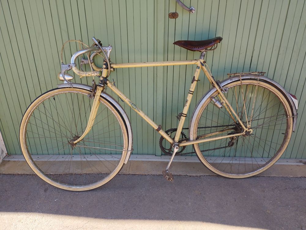 V&eacute;lo ancien Vélos